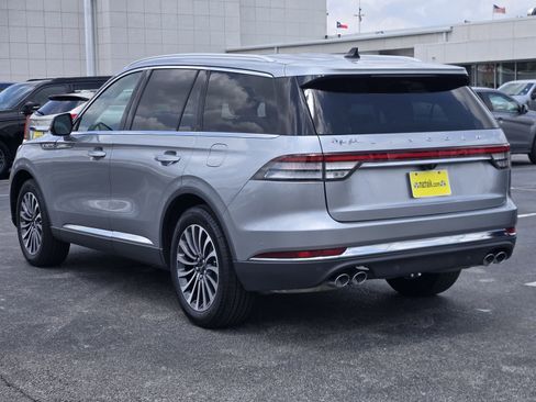 Used 2022 Lincoln Aviator Reserve w/ Equipment Group 201A AWD/4WD image 8