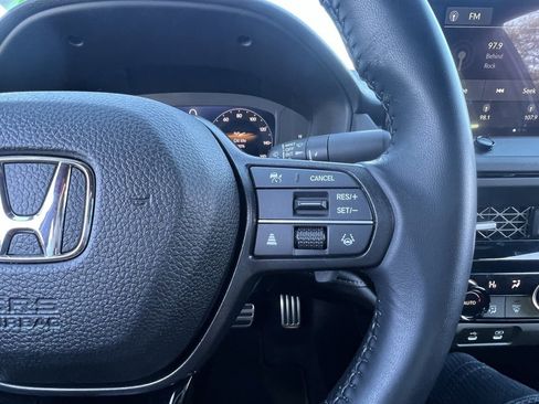 Used 2024 Honda Accord Sport image 17