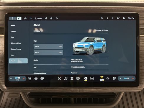 Used 2025 Rivian R1S Adventure Dual AWD/4WD image 29