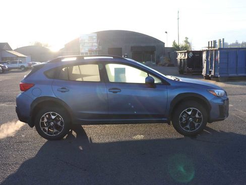 Used 2018 Subaru Crosstrek 2.0i Premium w/ Eyesight System image 4