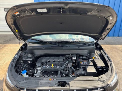 Used 2026 Hyundai Venue SEL FWD image 27
