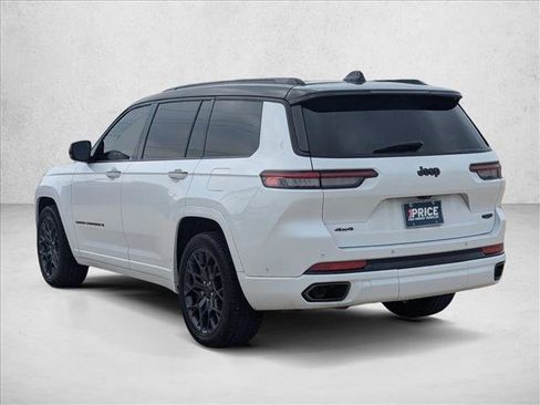 Used 2025 Jeep Grand Cherokee L Summit w/ Obsidian Package AWD/4WD image 7