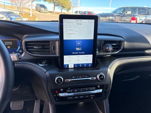 Used 2020 Ford Explorer ST w/ Premium Technology Package image 19