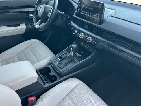 Used 2024 Honda CR-V EX-L image 16
