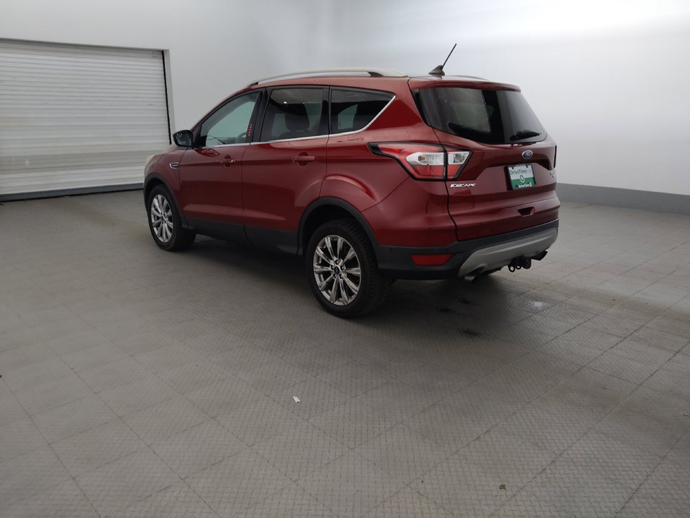Used 2018 Ford Escape Titanium AWD/4WD image 3