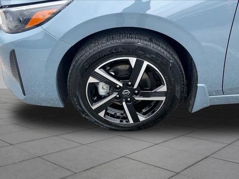 Used 2025 Nissan Sentra SV w/ All-Weather Package FWD image 10