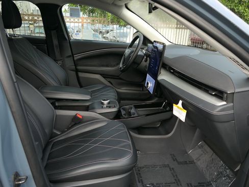 Used 2023 Ford Mustang Mach-E California Route 1 image 26