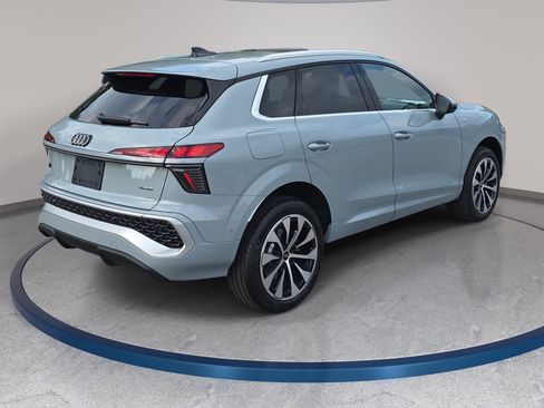 New 2026 Audi Q3 quattro 2.0T image 5