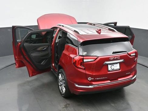 Used 2023 GMC Terrain Denali AWD/4WD image 61