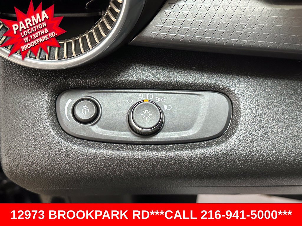 Certified 2024 Chevrolet Trax ACTIV FWD image 11