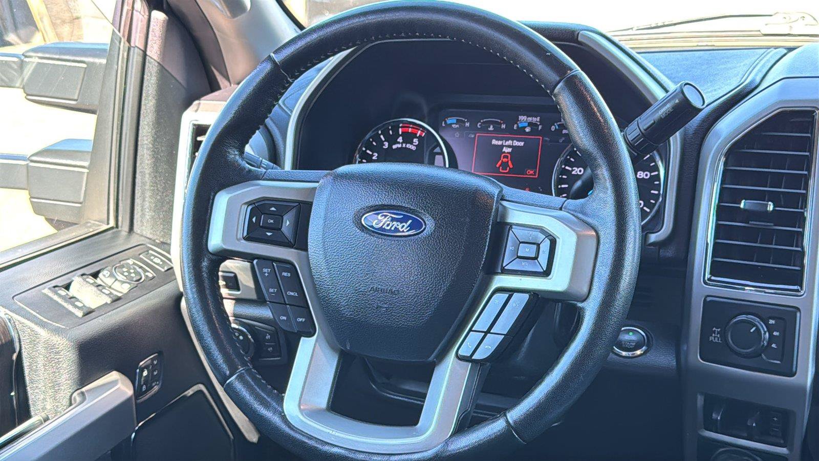 Used 2020 Ford F250 Lariat w/ Tremor Off-Road Package AWD/4WD image 23