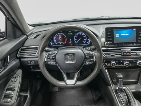 Used 2019 Honda Accord LX image 18