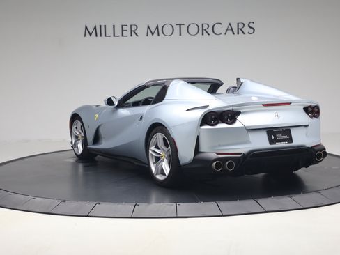Certified 2022 Ferrari 812 GTS RWD image 5