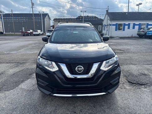 Used 2019 Nissan Rogue SV image 8