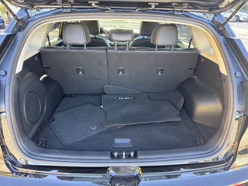 Used 2022 Kia Niro EX Premium w/ Cold Weather Package image 18