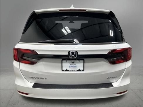 Certified 2023 Honda Odyssey Sport image 5