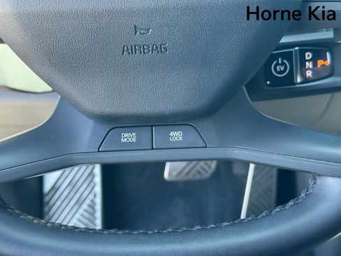 Certified 2024 Kia EV9 GT-Line AWD/4WD image 20