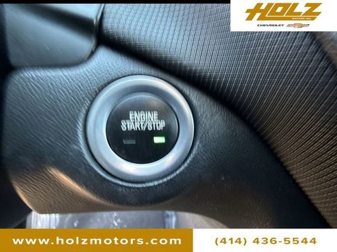 Used 2023 Chevrolet Equinox RS image 16