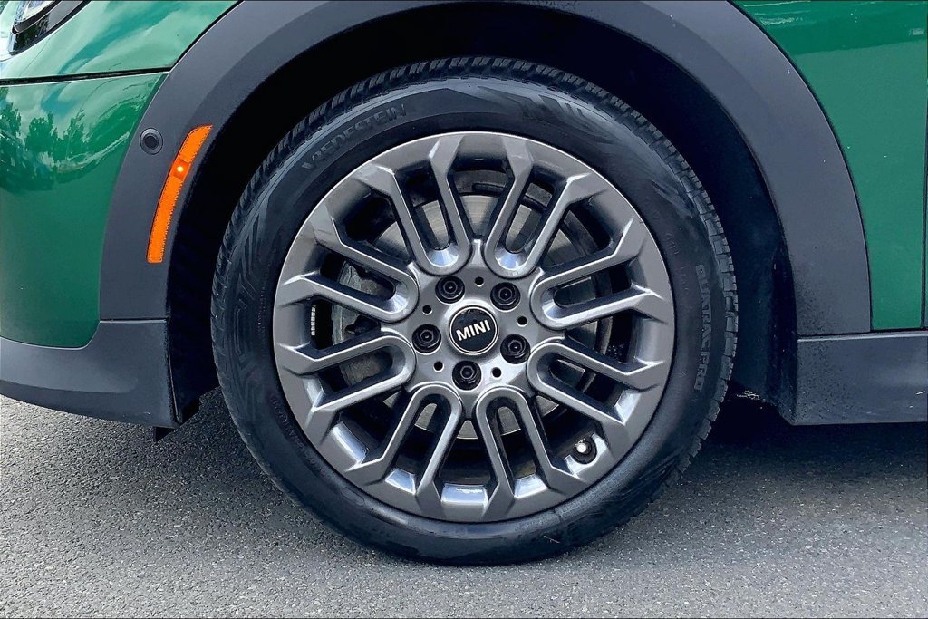 Used 2025 MINI Cooper S FWD image 9
