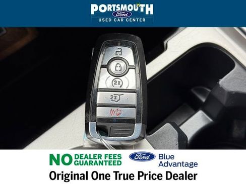 Certified 2022 Ford Explorer XLT w/ Equipment Group 202A image 17