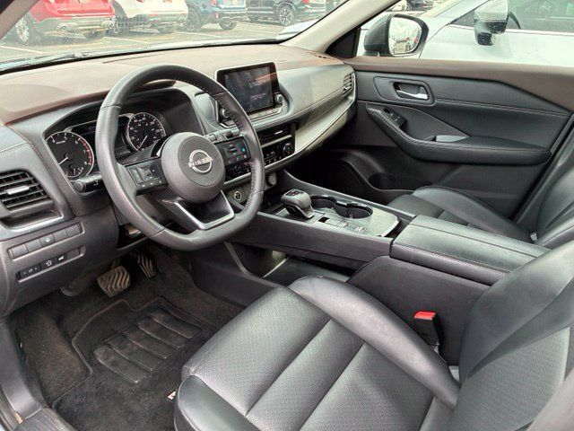 Certified 2023 Nissan Rogue SV w/ SV Premium B Package FWD image 14