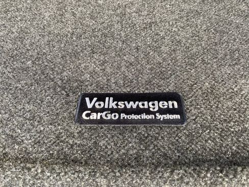 Used 2018 Volkswagen Atlas SEL Premium image 11