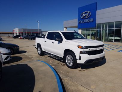 Used 2020 Chevrolet Silverado 1500 Custom w/ Custom Value Package