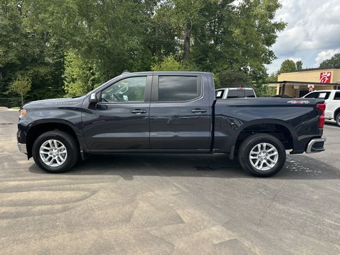 Used 2023 Chevrolet Silverado 1500 LT AWD/4WD image 5