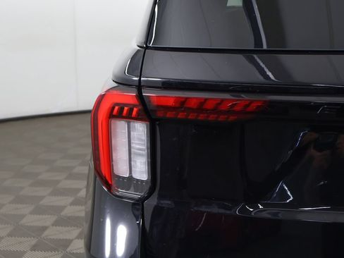 Used 2025 Ford Explorer ST AWD/4WD image 20
