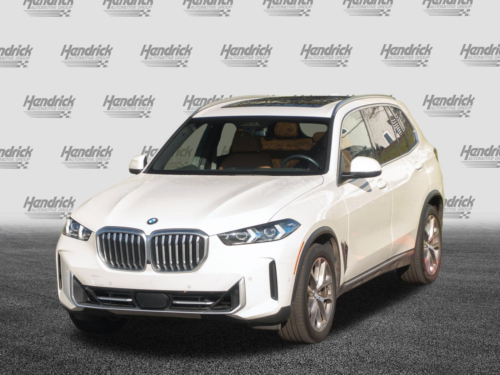 Certified 2024 BMW X5 xDrive40i w/ Executive Package AWD/4WD image 3