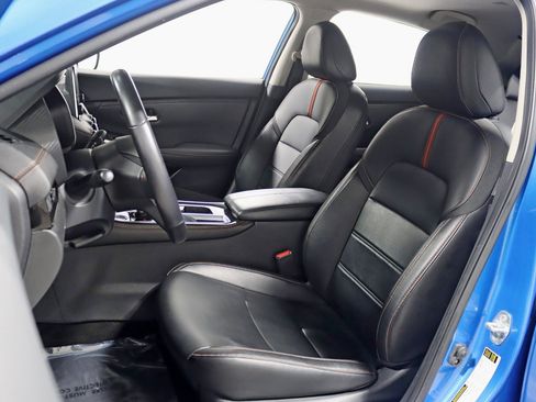 Used 2021 Nissan Sentra SR w/ SR Premium Package FWD image 22