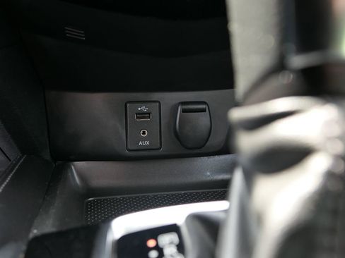 Used 2018 Nissan Rogue Sport SL w/ SL Premium Package FWD image 20