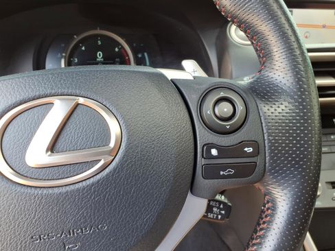 Used 2016 Lexus IS 200t RWD image 17