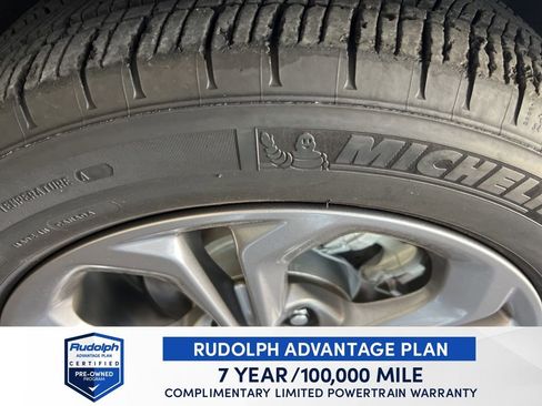 Certified 2024 Honda Accord EX image 35