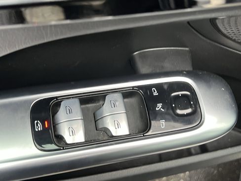 Certified 2024 Mercedes-Benz C 300 4MATIC Sedan image 15