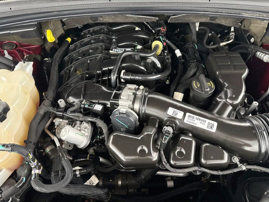 Used 2023 Jeep Grand Cherokee Limited RWD image 30
