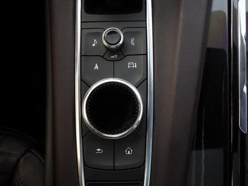 Used 2023 Cadillac Escalade V AWD/4WD image 22