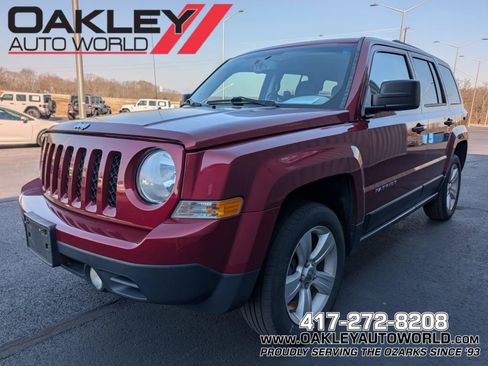 Used 2015 Jeep Patriot Latitude image 1