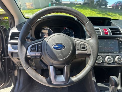 Used 2017 Subaru Crosstrek 2.0i Limited AWD/4WD image 14