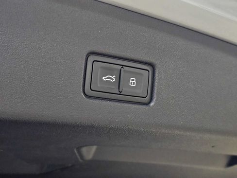 Used 2023 Audi Q4 e-tron Premium Plus w/ Premium Plus AWD/4WD image 17