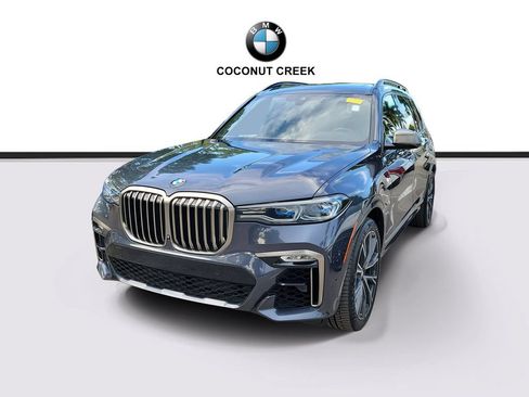 Used 2020 BMW X7 M50i w/ Executive Package AWD/4WD image 3