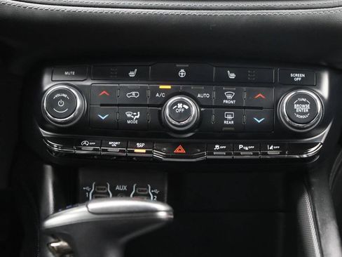 Used 2022 Dodge Durango GT AWD/4WD image 21