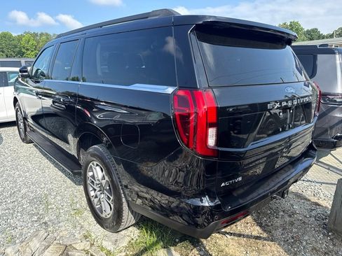 Used 2025 Ford Expedition Max Active RWD image 6