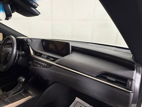Used 2019 Lexus ES 350 w/ Premium Package FWD image 37
