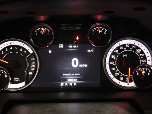 Used 2019 RAM 1500 Express w/ Express Value Package image 21