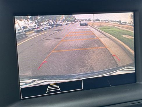 Used 2022 GMC Terrain SLE w/ Driver Convenience Package image 27