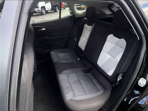 Used 2024 Chevrolet Trax LS FWD image 14