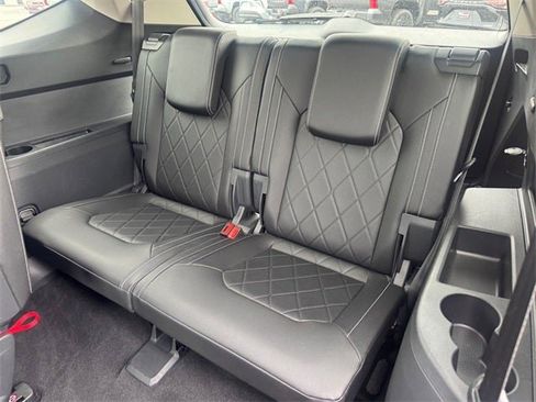 Used 2025 Volkswagen Atlas SEL Premium R-Line image 15