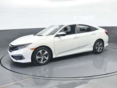 Used 2020 Honda Civic LX image 2