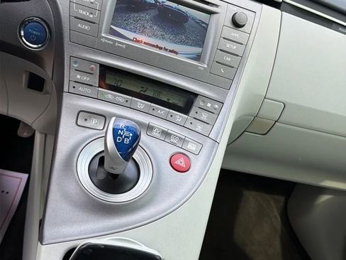Used 2014 Toyota Prius Three image 35